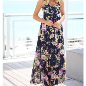 NWOT Navy Floral Maxi dress size Medium